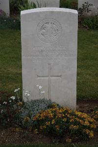 Wancourt British Cemetery - Robinson, J W